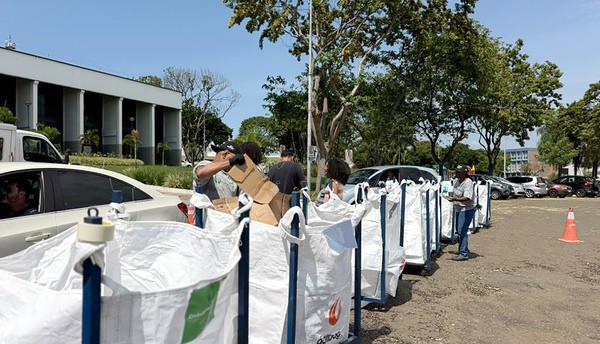 Nova Odessa realiza 2º Drive Thru Ambiental com coleta de recicláveis