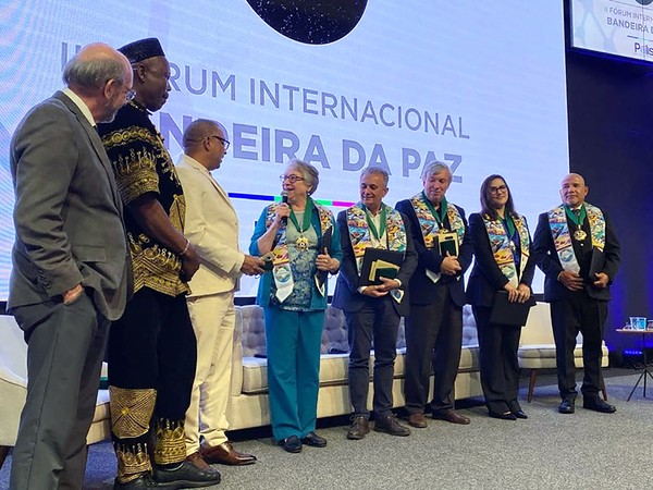 Terezinha Ongaro, diretora da SHD de Sumaré, recebe homenagem internacional