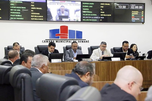 Parlamentares querem câmeras para monitorar escolas conveniadas de Sumaré