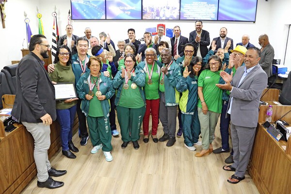 Câmara homenageia delegação de Sumaré por resultados nos Jogos da Melhor Idade de 2026