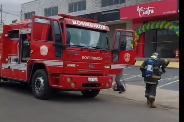 Incêndio em loja mobiliza bombeiros e causa apreensão no Centro de Hortolândia