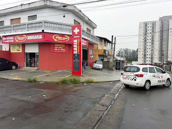 Justiça determina reintegração de posse de farmácia no Rosolem, em Hortolândia