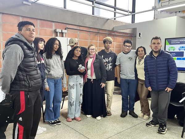 Jovens se preparam para desafios do mercado de trabalho em Monte Mor