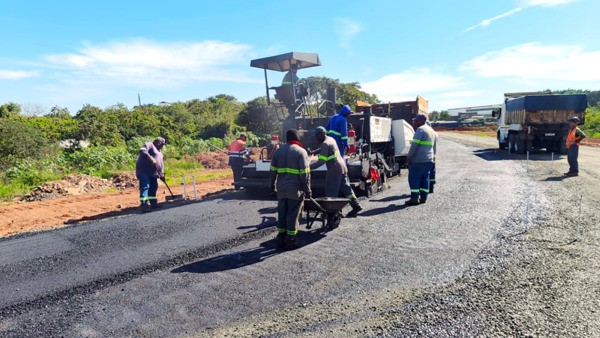 Viaduto está quase pronto para facilitar o trânsito entre o Centro e Nova Veneza