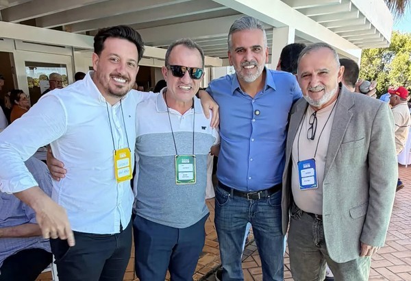 Leitinho participa de encontro de lideranças do PSD na região