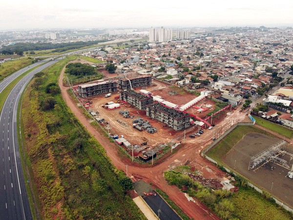 Obra de moradias avança e chega a 20% de finalização, em Hortolândia