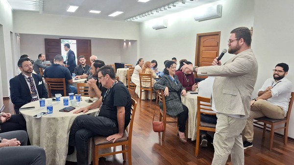 Evento de networking da ACIAS tem exercícios e novas táticas de vendas em Sumaré