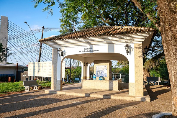 Paulínia entrega revitalização do Fontanário Municipal