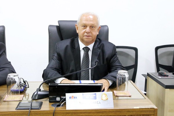 Vereador pede novo reservatório de água a moradores da região do Matão