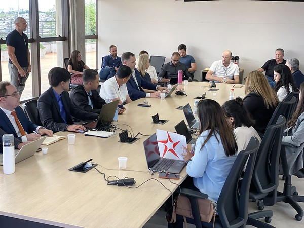 Hortolândia recebe comitiva e mostra obras de financiamento internacional